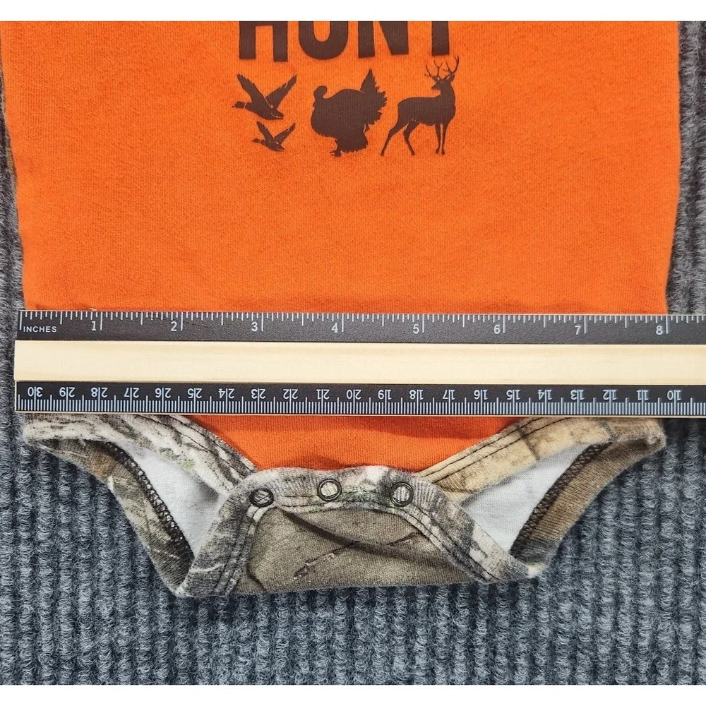 Carhartt One Piece Baby Size 3 Month "Always On The Hunt" Short Sleeves - Picture 11 of 11